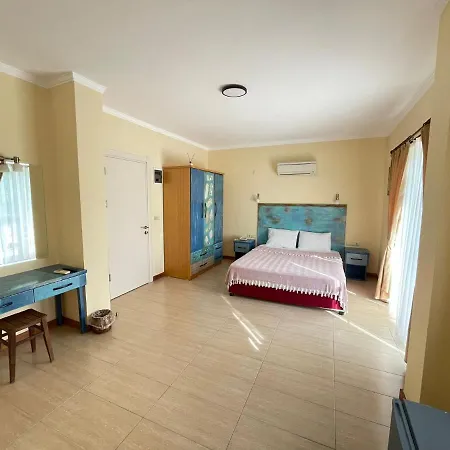 Hotel Dalos