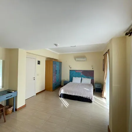 Hotel Dalos 2*